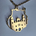 Collar con silueta de Gran Canaria y catedral tallada