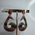 Pendientes en forma de gota con espiral de tela canaria