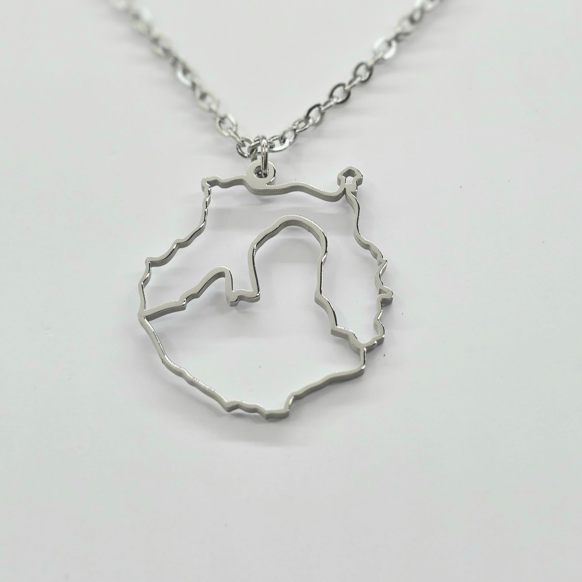 Collar Gran Canaria con Roque Nublo Calado Plateado — cerca