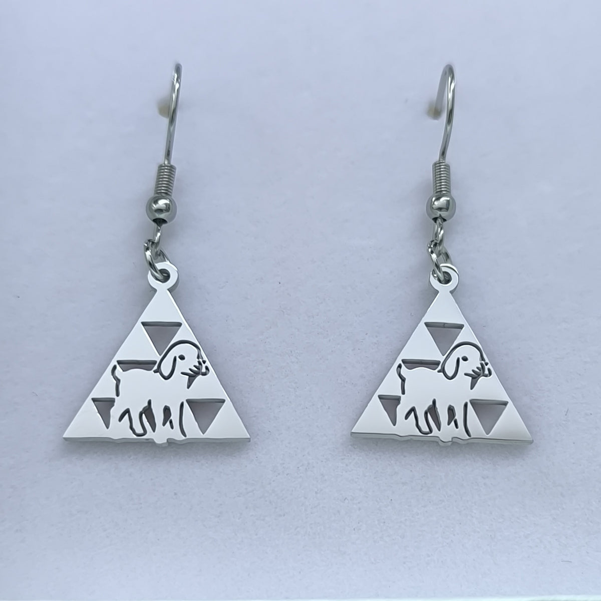 Pendientes pintadera con el Baifo de Quevedo en plateado