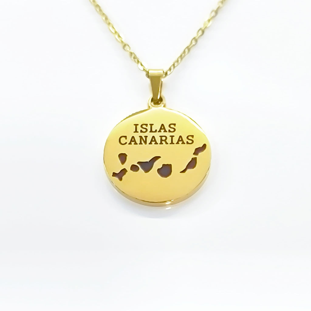 Collar Medallón Islas Canarias dorado - vista cercana